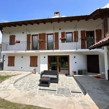 בית הארחה Giraluna דמונטה