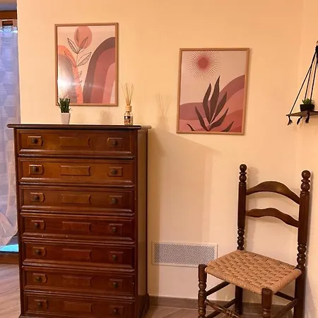 Giraluna Affittacamere 3*