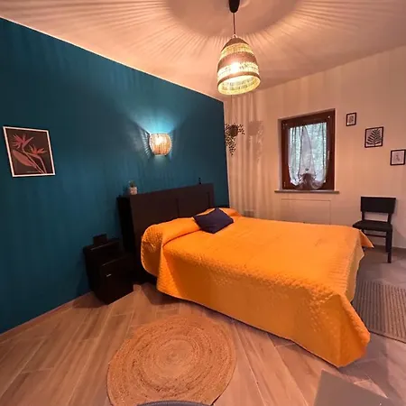 בית הארחה Giraluna