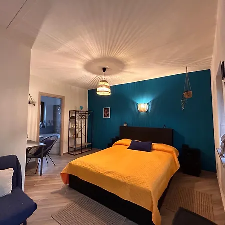 Giraluna Maison d'hôtes 3*