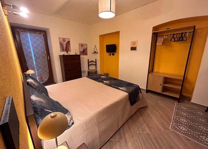 Giraluna 3* Демонте
